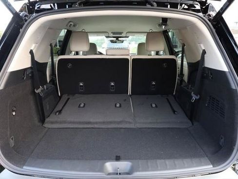 New 2026 Nissan Pathfinder SL AWD/4WD image 9