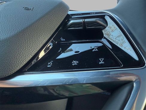 New 2025 Cadillac Escalade IQ Luxury 1 image 17