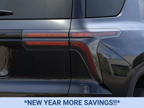 New 2026 Chevrolet Traverse LT w/ Driver Confidence Package image 11