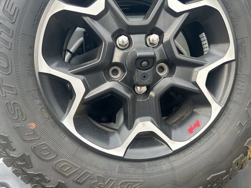 Used 2021 Jeep Wrangler Unlimited Sport AWD/4WD image 5