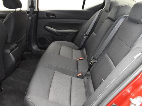 Used 2024 Nissan Altima 2.5 SV w/ SV Premium Package AWD/4WD image 37