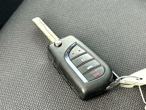 Used 2026 Toyota Corolla LE FWD image 29