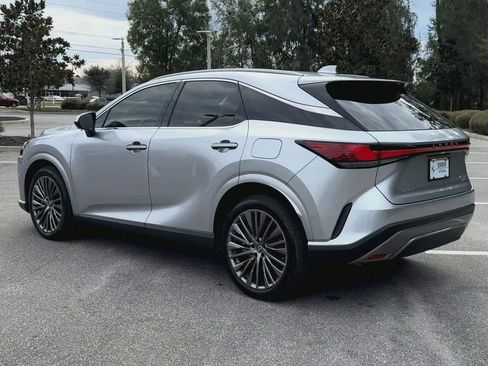 Used 2025 Lexus RX 450h AWD w/ Luxury Package image 6
