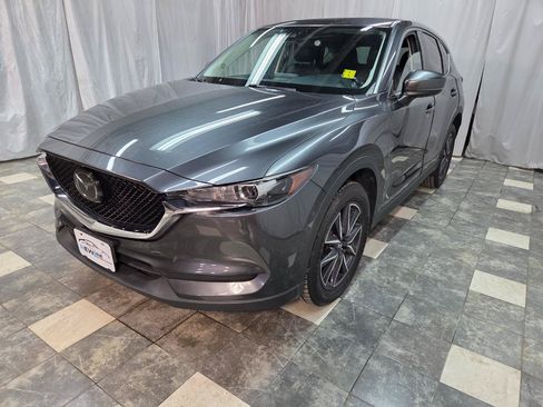 Used 2018 MAZDA CX-5 Touring AWD/4WD image 2