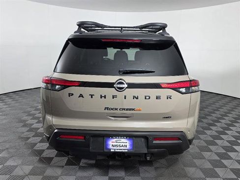 Used 2025 Nissan Pathfinder Rock Creek image 5