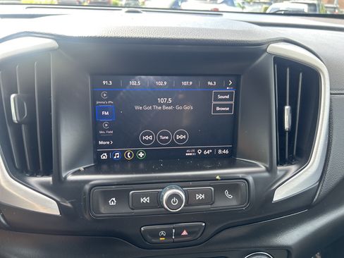 Used 2022 GMC Terrain SLE w/ Driver Convenience Package AWD/4WD image 26