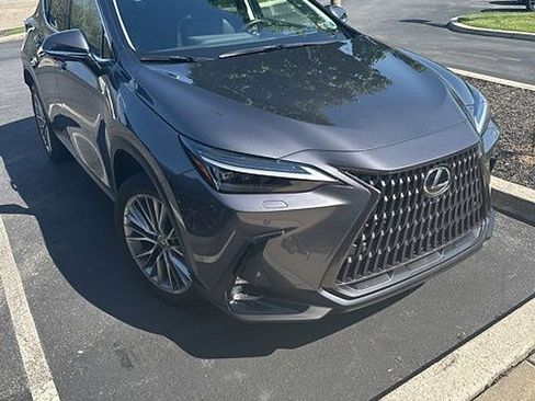 Used 2024 Lexus NX 350h AWD w/ Vision Package image 2