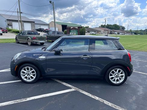 Used 2015 MINI Cooper S FWD image 4