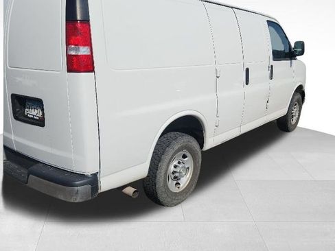 Used 2021 Chevrolet Express 2500 w/ Driver Convenience Package image 2