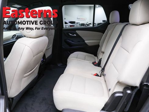 Used 2023 Chevrolet Traverse LS w/ Safety Package image 22