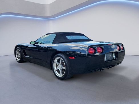 Used 2002 Chevrolet Corvette Convertible w/ Preferred Equipment Group2 RWD image 5