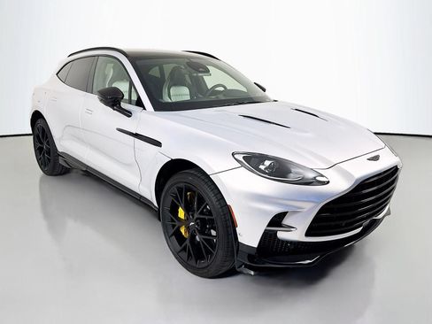 Used 2026 Aston Martin DBX 707 AWD/4WD image 1