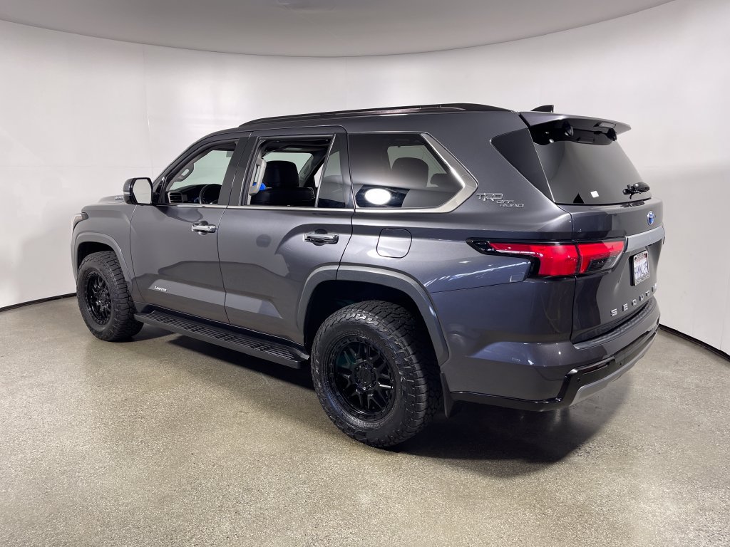 Used 2023 Toyota Sequoia Limited w/ TRD Off-Road Package AWD/4WD image 5