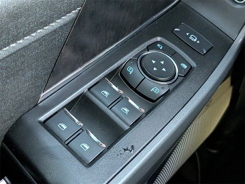 Used 2023 Ford F250 Lariat w/ Lariat Ultimate Package image 23