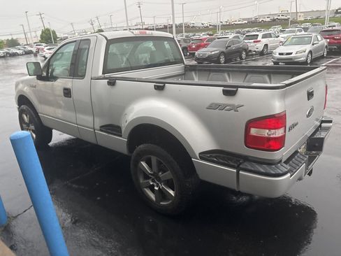 Used 2004 Ford F150 2WD Regular Cab image 26