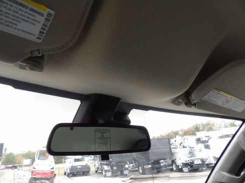 Used 2021 GMC Savana 3500 Extended w/ Power Convenience Package image 23