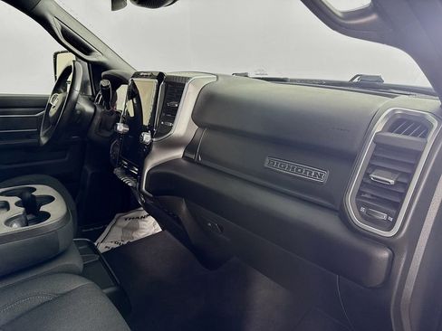 Used 2025 RAM 2500 Big Horn AWD/4WD image 28