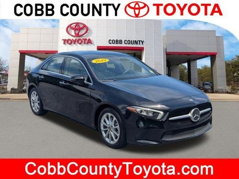 Used 2019 Mercedes-Benz A 220 image 1