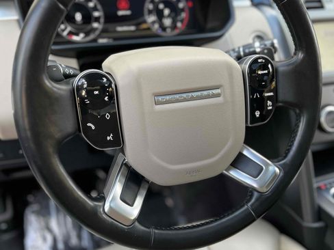 Used 2020 Land Rover Discovery Landmark image 27