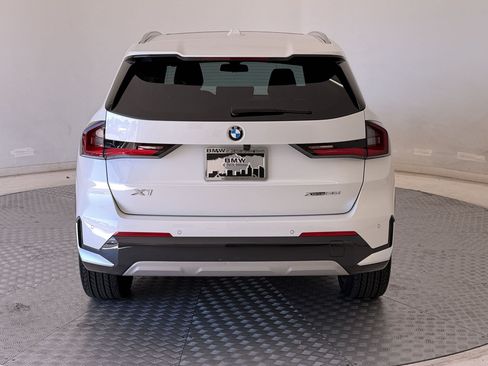 Certified 2024 BMW X1 xDrive28i w/ Technology Package AWD/4WD image 10