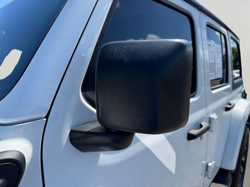 Used 2023 Jeep Wrangler Unlimited Sahara w/ Cold Weather Group image 11