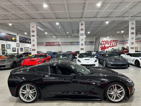 Used 2015 Chevrolet Corvette Stingray Coupe w/ ZF1 Appearance Package RWD image 5