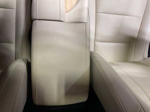 Used 2022 Lexus RX 450hL 450hL w/ Premium Package image 17