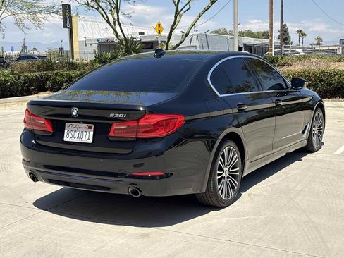 Used 2020 BMW 530i RWD image 3