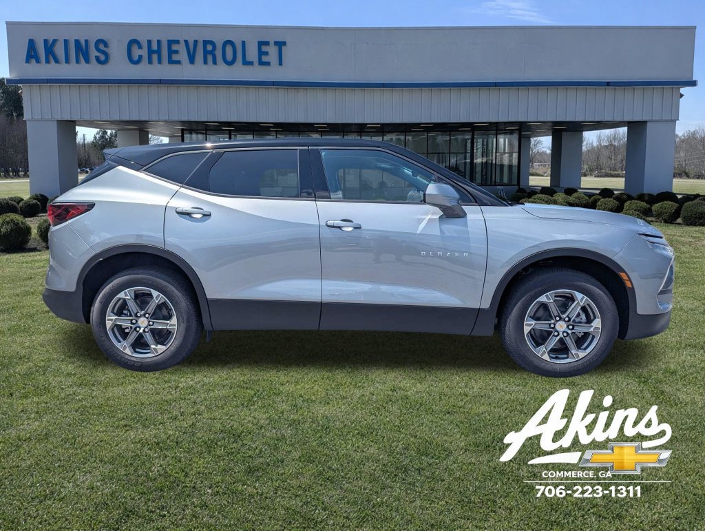 New 2026 Chevrolet Blazer LT FWD image 3