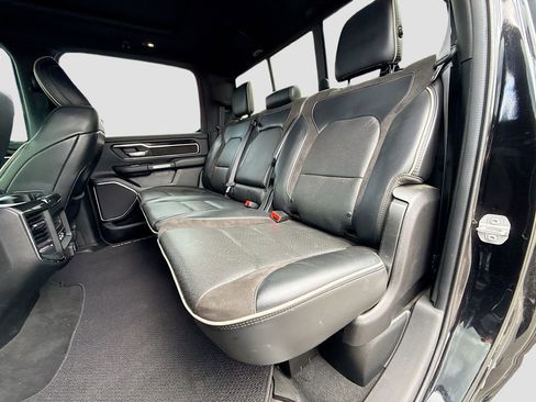 Used 2019 RAM 1500 Laramie AWD/4WD image 20