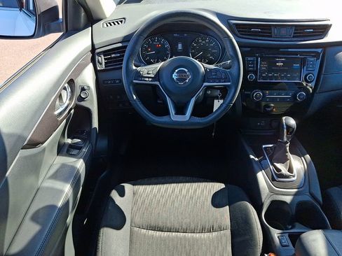 Used 2019 Nissan Rogue S w/ Special Edition Package AWD/4WD image 11