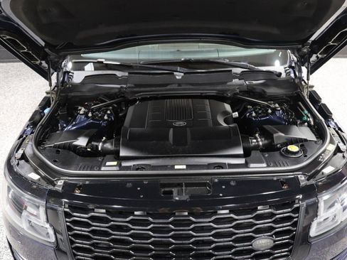 Used 2019 Land Rover Range Rover HSE image 14