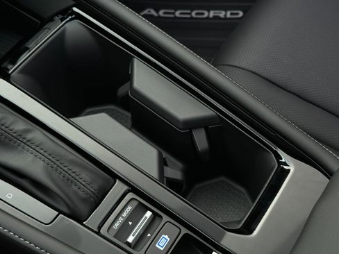 New 2026 Honda Accord Touring image 40