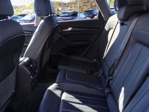 Certified 2023 Audi Q5 2.0T Premium Plus w/ Premium Plus Package image 13