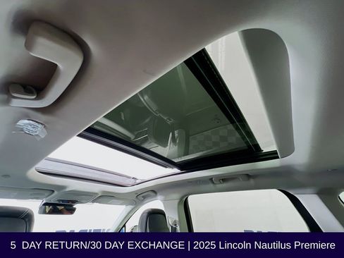 Used 2025 Lincoln Nautilus Premier w/ Equipment Group 102A AWD/4WD image 43