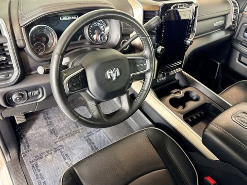Used 2024 RAM 2500 Laramie image 9