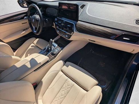 Certified 2023 BMW 530i w/ Convenience Package RWD image 23