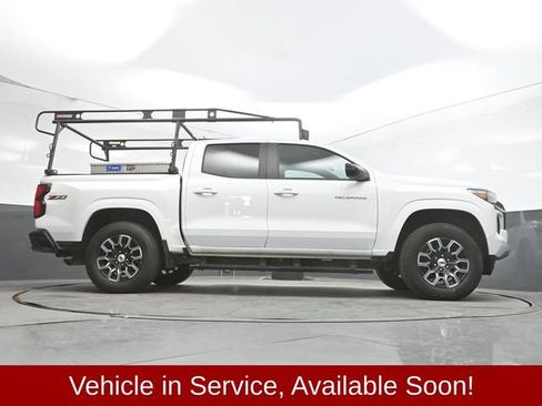 Used 2024 Chevrolet Colorado Z71 w/ Advanced Trailering Package AWD/4WD image 46