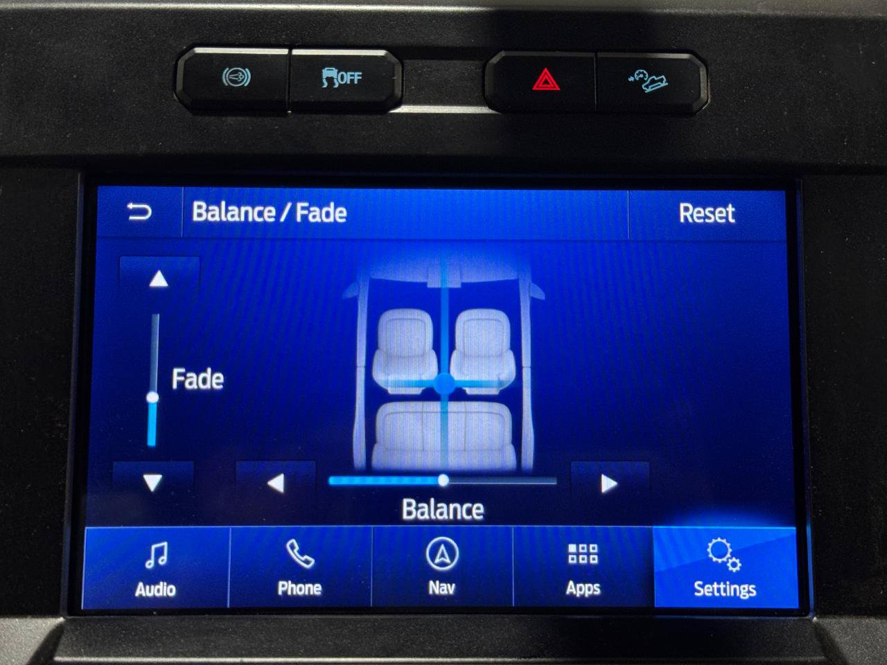 Used 2021 Ford F350 XLT w/ XLT Premium Package AWD/4WD image 23