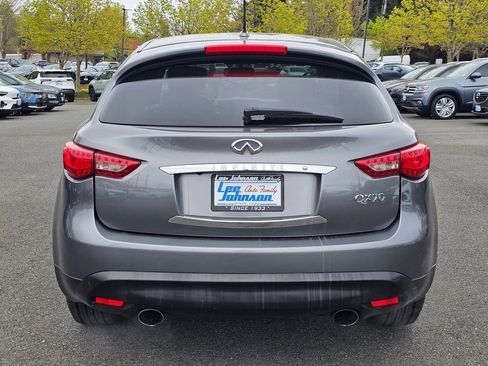 Used 2017 INFINITI QX70 AWD image 6