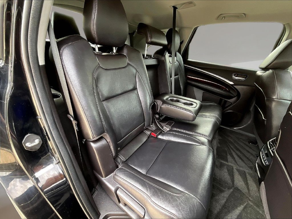 Used 2016 Acura MDX w/ Technology Package AWD/4WD image 25