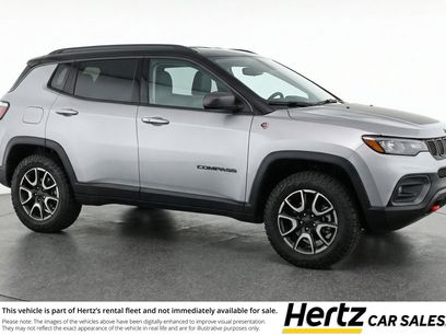 Used 2025 Jeep Compass Trailhawk