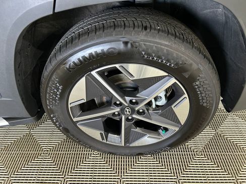 Certified 2025 Hyundai Tucson SEL image 10