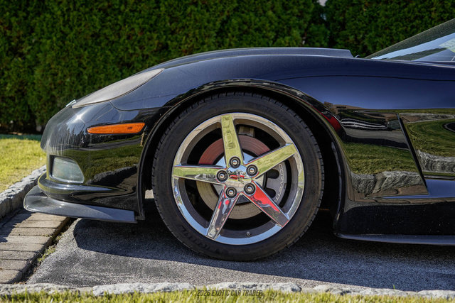 Used 2005 Chevrolet Corvette Convertible w/ Preferred Equipment Group RWD image 3