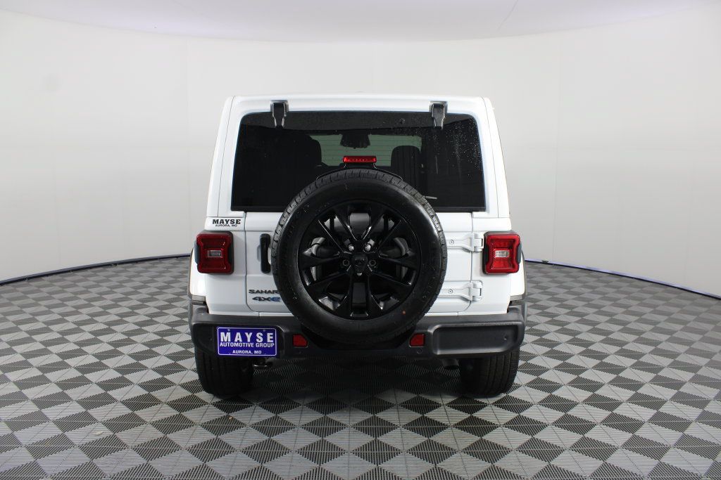 Used 2025 Jeep Wrangler Unlimited Sahara w/ Safety Group AWD/4WD image 22
