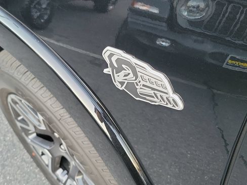 New 2026 RAM 1500 Laramie AWD/4WD image 22