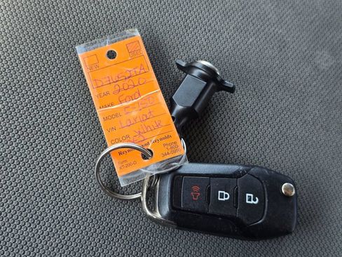 Used 2020 Ford F150 XLT w/ Trailer Tow Package AWD/4WD image 31