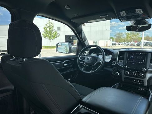 Used 2023 RAM 1500 Big Horn AWD/4WD image 34