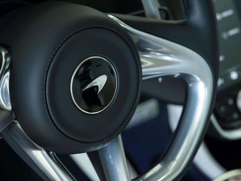 Used 2023 McLaren GT image 20