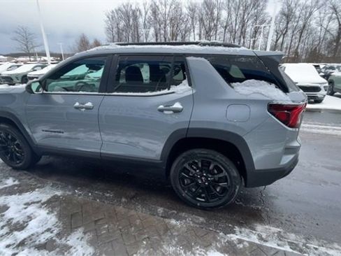 Used 2026 GMC Terrain Elevation w/ Elevation Premium Package image 5